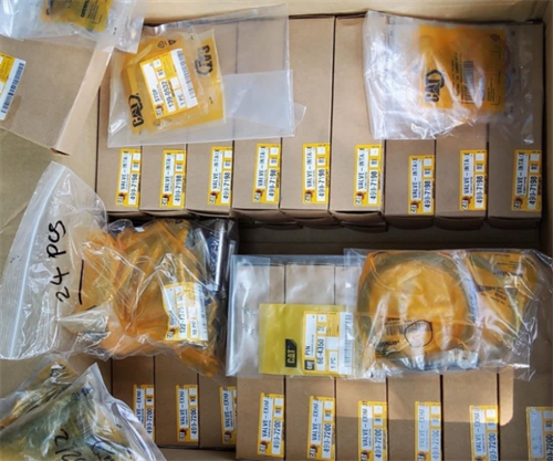 卡特彼勒壓路機(jī)CB-114配件全解析:一文助你選對用好