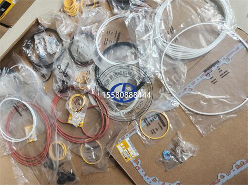 CAT卡特彼勒730C 735矿用卡车的“守护卫士”：583-3826轴径唇形密封圈