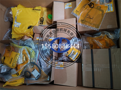 卡特装载机发动机配件大揭秘：一文看懂核心与易损件