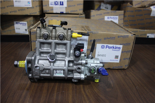 Perkins1206-E70TTA柴油發動機燃油泵與噴油器