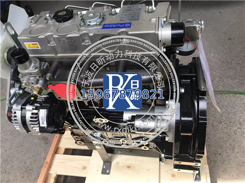 探秘珀金斯404D-22T发动机：动力领域的多面能手