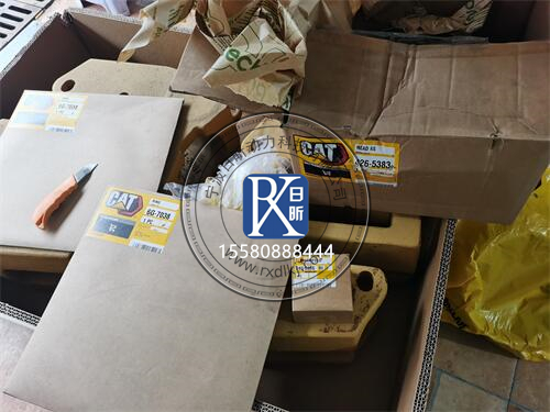 探秘卡特773E矿卡配件：矿山高效作业的幕后英雄